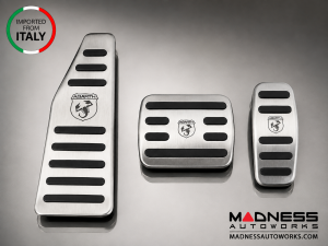 FIAT 500 Pedal Set + Footrest - Aluminum w/ Rubber Inserts + ABARTH Logo - Automatic 