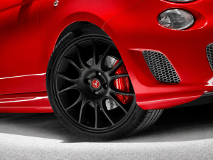 FIAT 500 ABARTH Tributo Ferrari Alloy Wheel Set - Black Finish