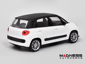 Fiat 500L Die Cast Model 1/43 scale -  White