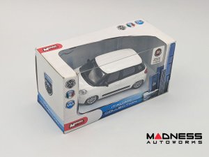 Fiat 500L Die Cast Model 1/43 scale -  White