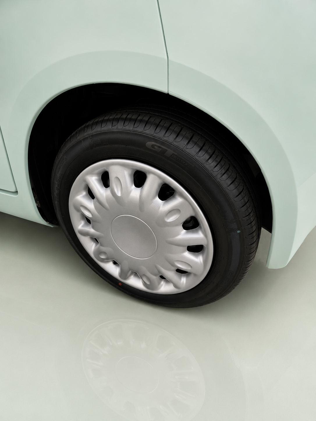 FIAT Topolino Wheel Covers - set of 4 - Silver 