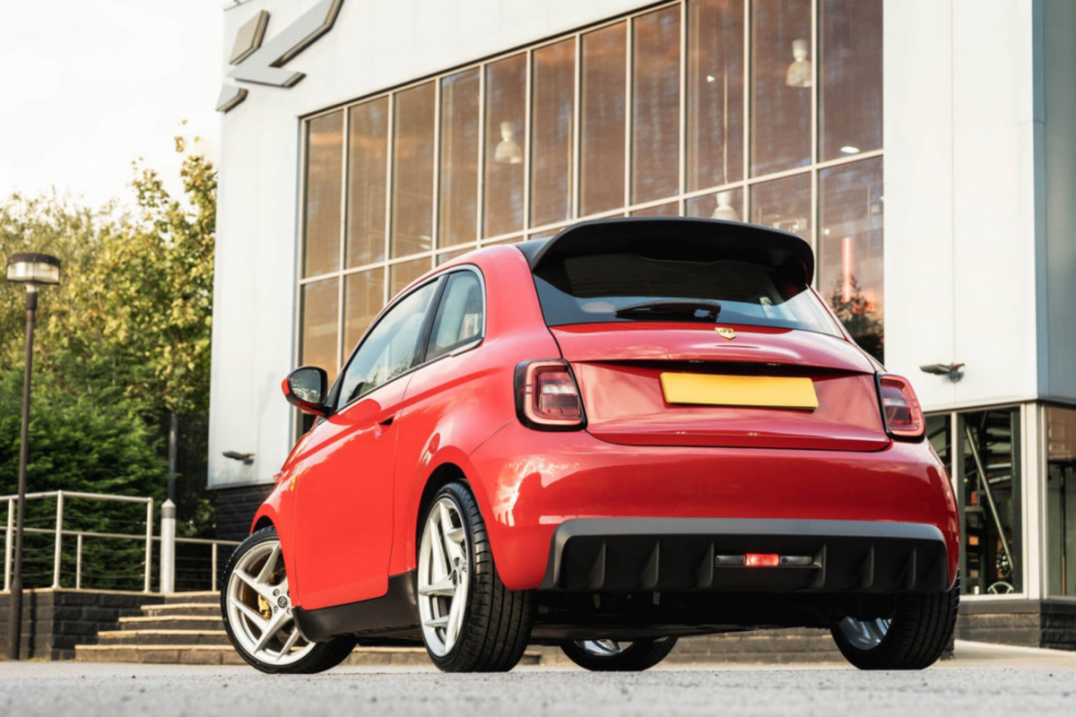 FIAT 500e Gen2 Roof Spoiler by Kahn Design - Designio - Coupe - Gen2