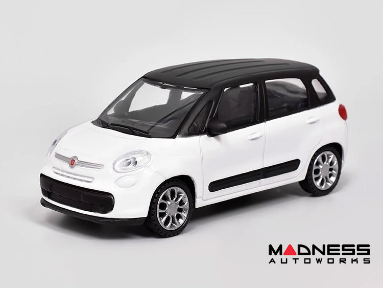 Fiat 500L Die Cast Model 1/43 scale -  White