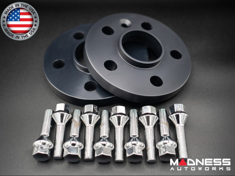 FIAT 500L Wheel Spacers - MADNESS - 16mm - set of 2 w/ extended bolts