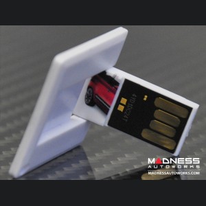 FIAT 500L Flash Drive USB