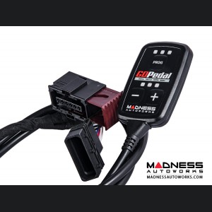 FIAT 500 Throttle Response Controller - MADNESS GOPedal - All Non Turbo NA Models