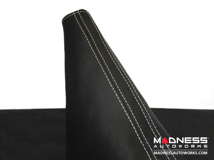 FIAT 500 eBrake Boot - Black Leather w/ White Stitching