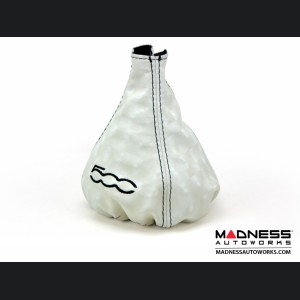 FIAT 500 Gear Shift Boot - White Leather w/ Carbon Square Effect (Black 500 Logo)